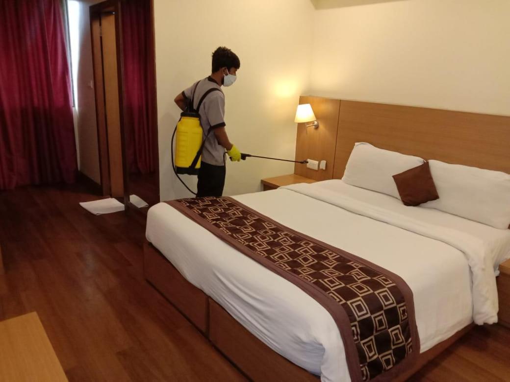 Deccan Pavilion Hotel Pune